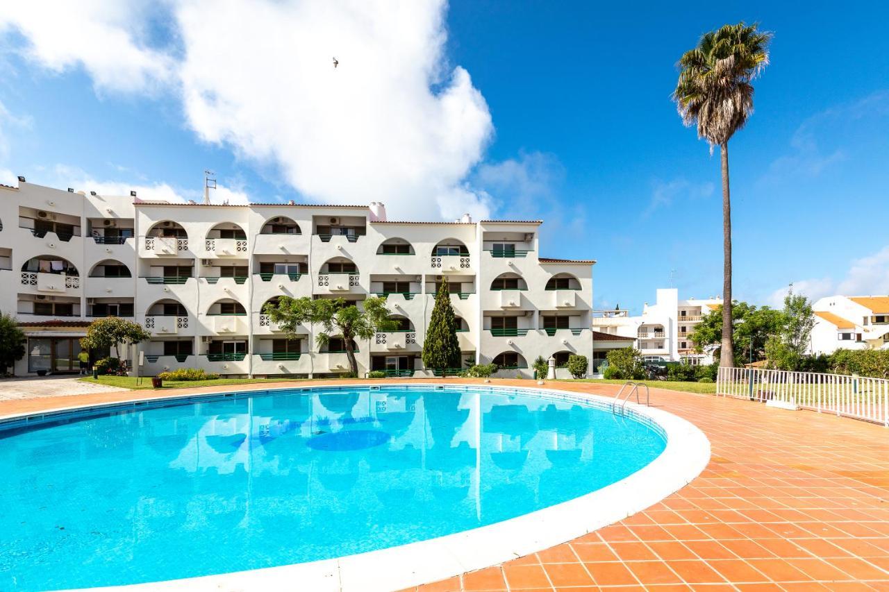 Apartment 109 Reasons To Visit Albufeira